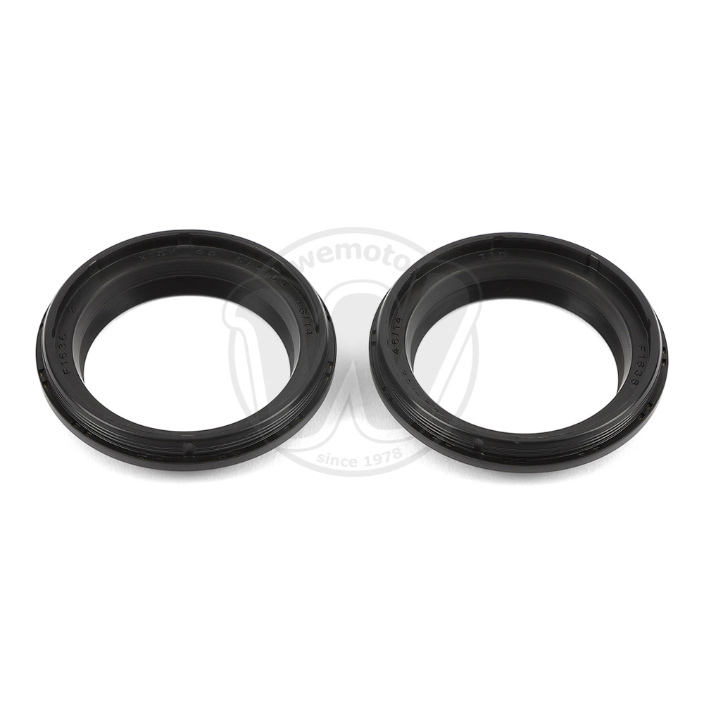 0HE2617_aa9579 two.jpg